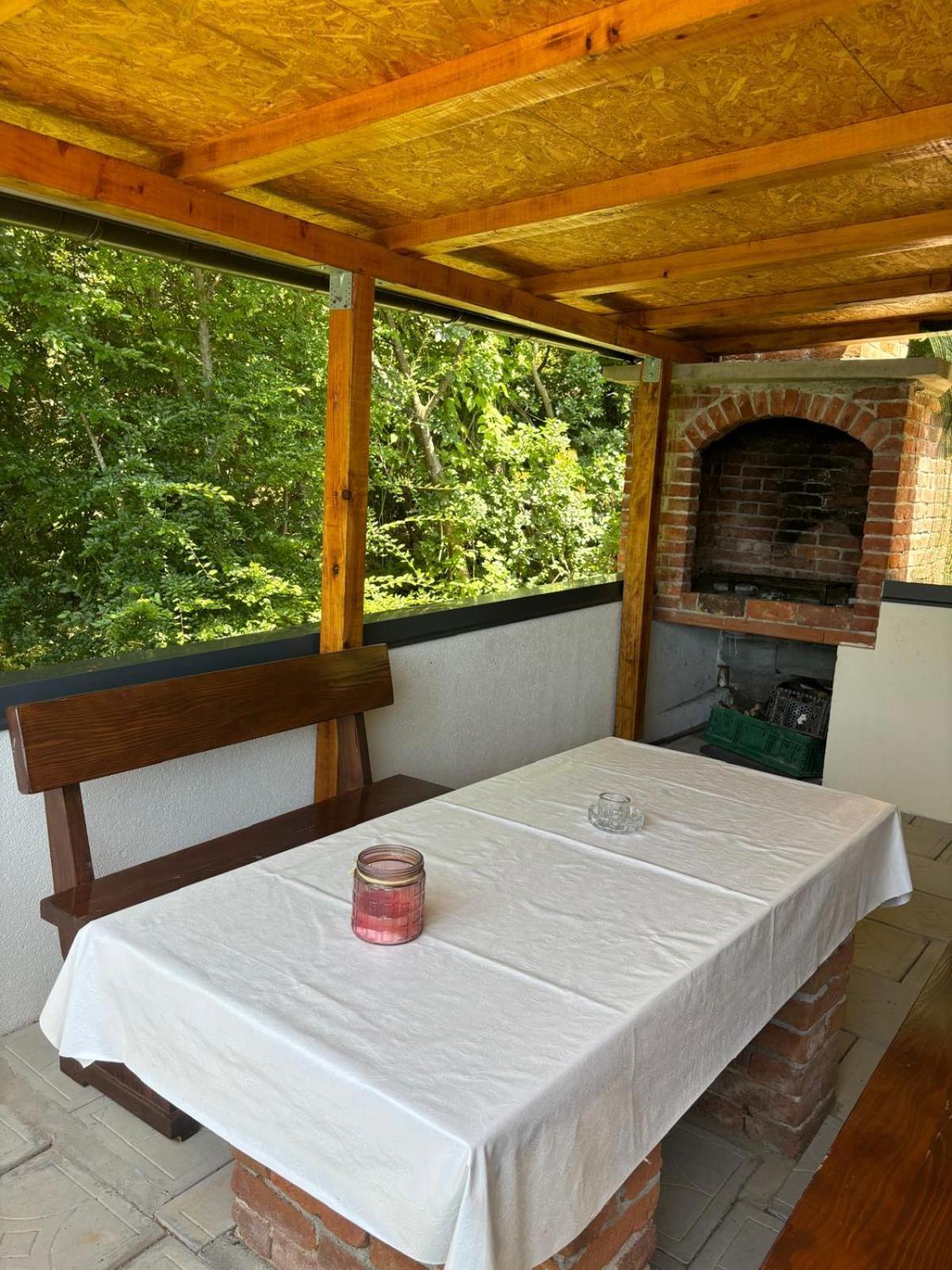 Apartmani Bosnjak Starigrad Paklenica Δωμάτιο φωτογραφία