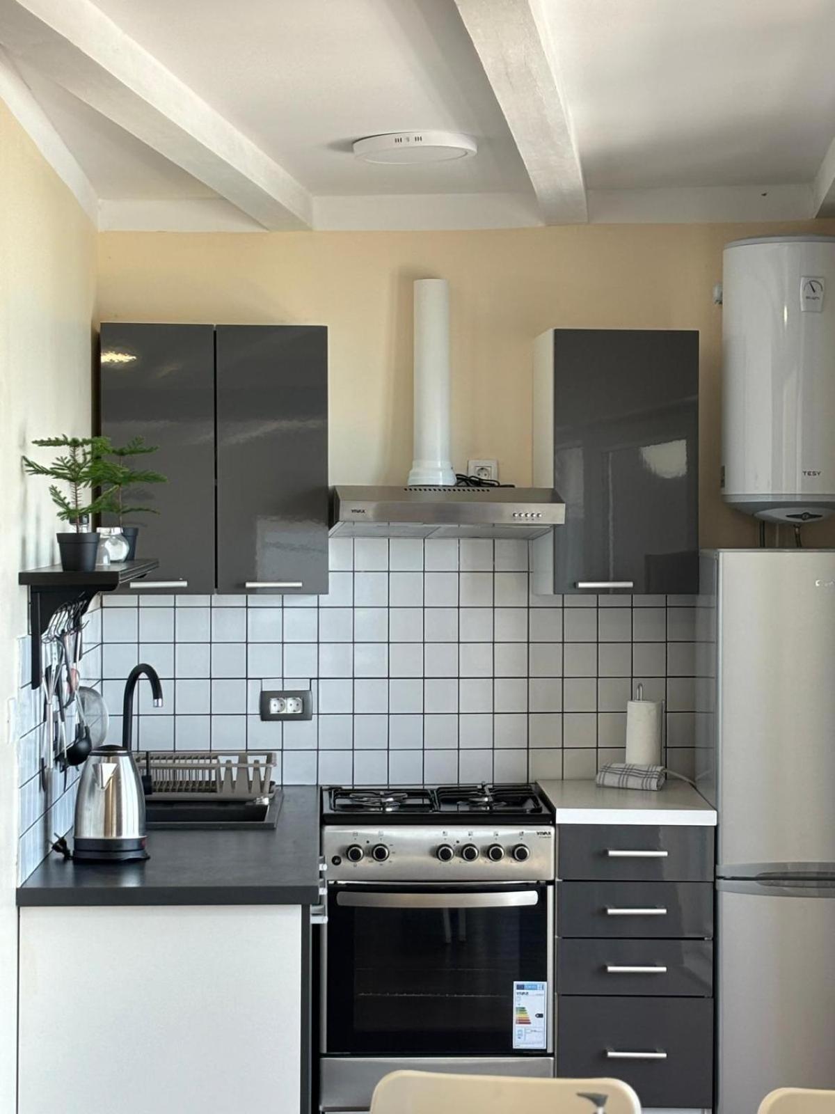 Apartmani Bosnjak Starigrad Paklenica Δωμάτιο φωτογραφία