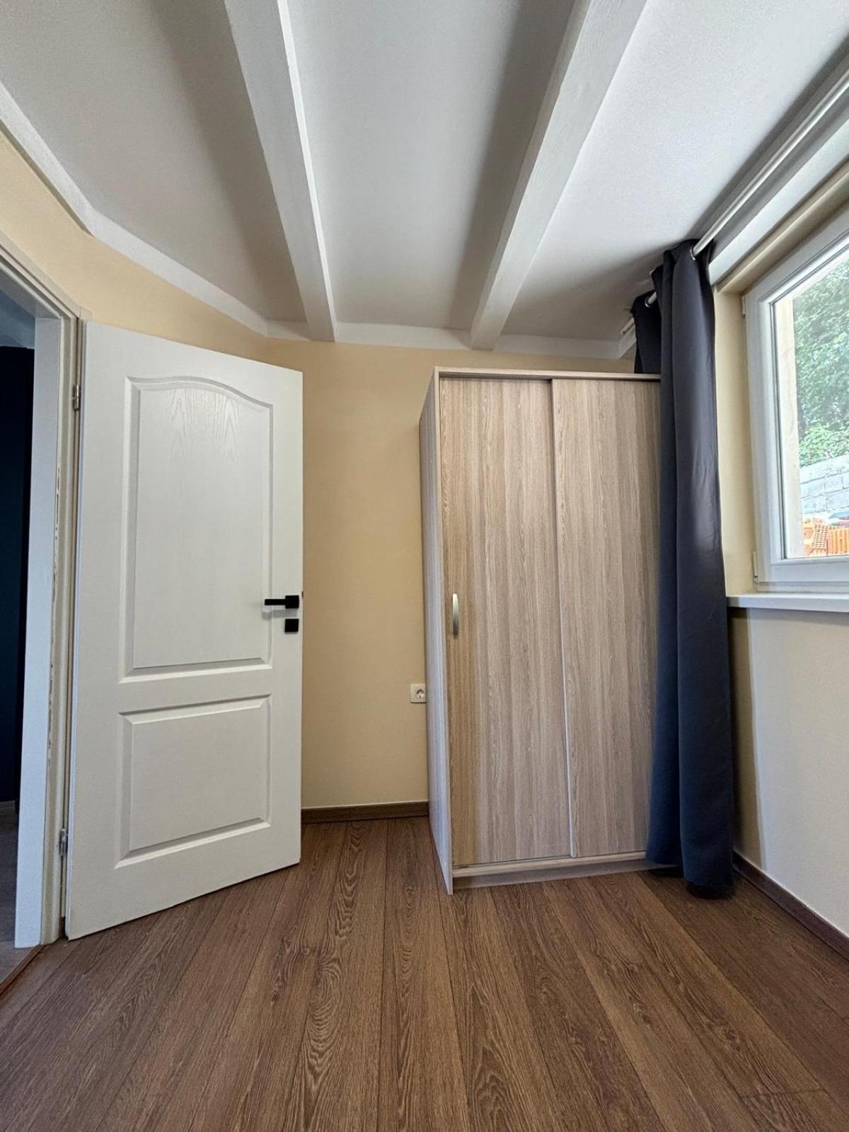 Apartmani Bosnjak Starigrad Paklenica Δωμάτιο φωτογραφία