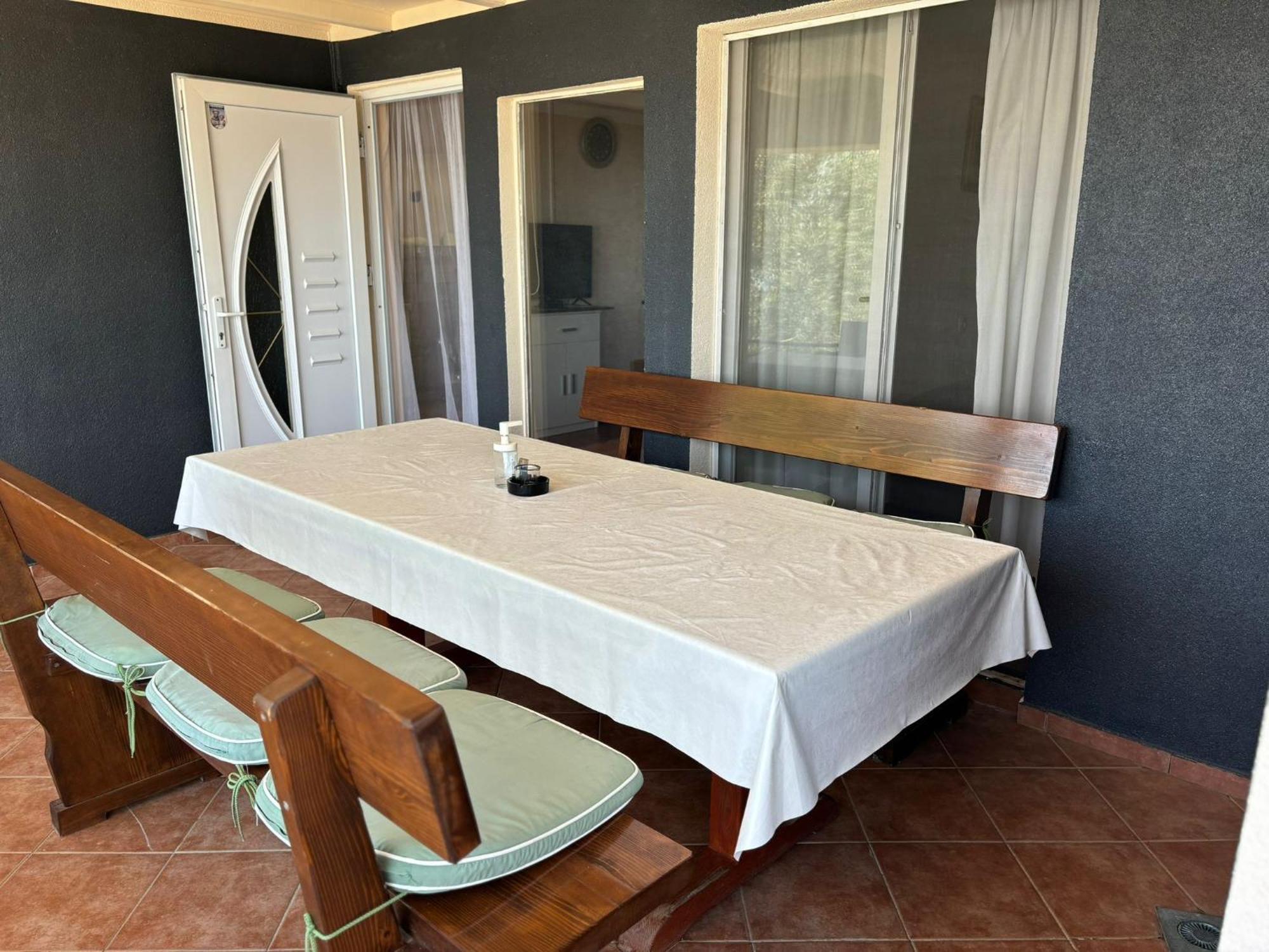 Apartmani Bosnjak Starigrad Paklenica Δωμάτιο φωτογραφία